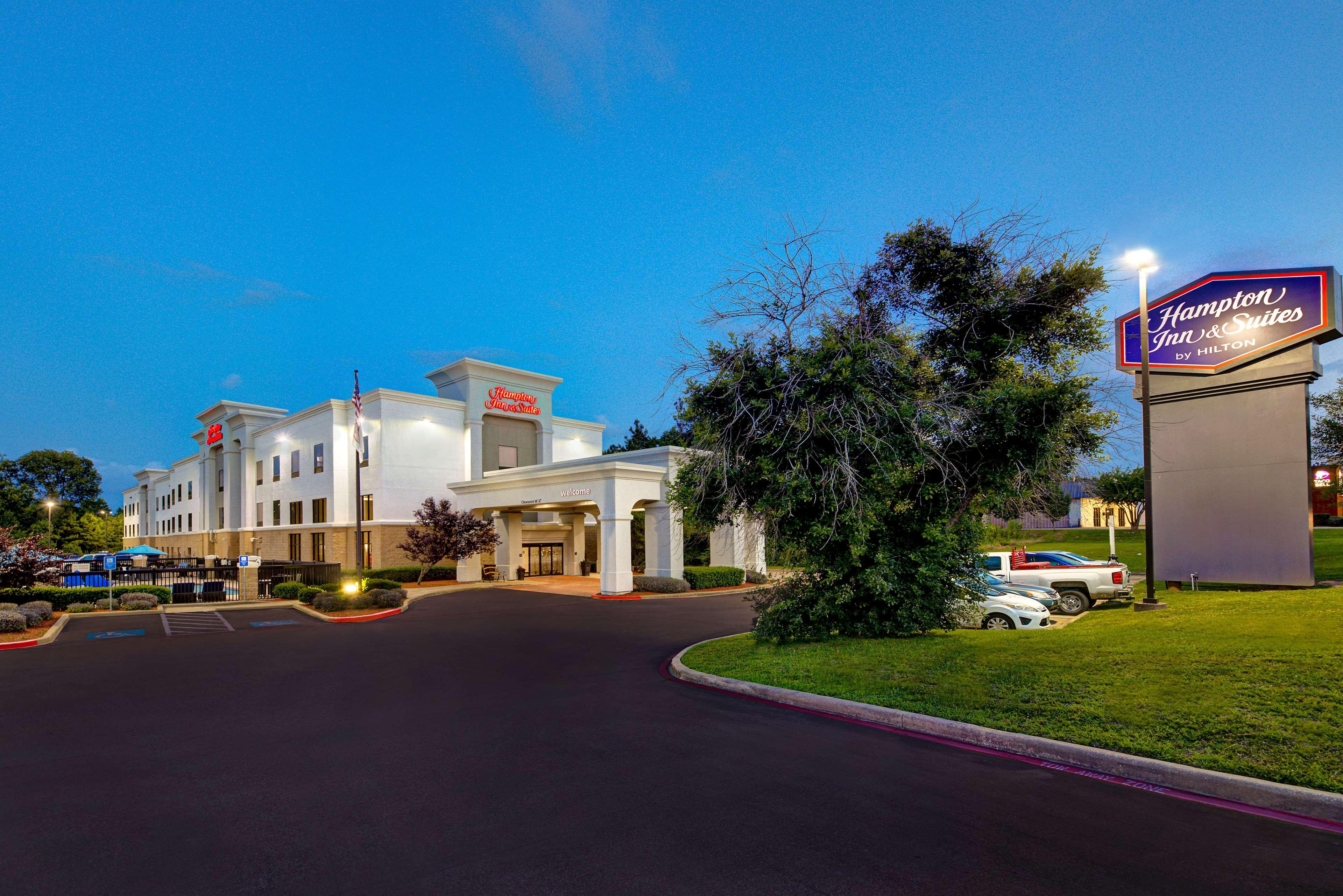 Hampton Inn & Suites Nacogdoches Exterior foto